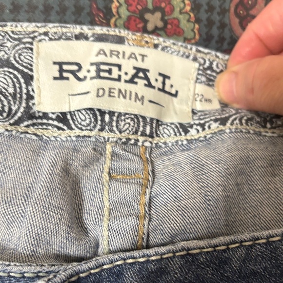 Ariat Women's Flare Jeans in Classic Blue - Picture 2 of 4